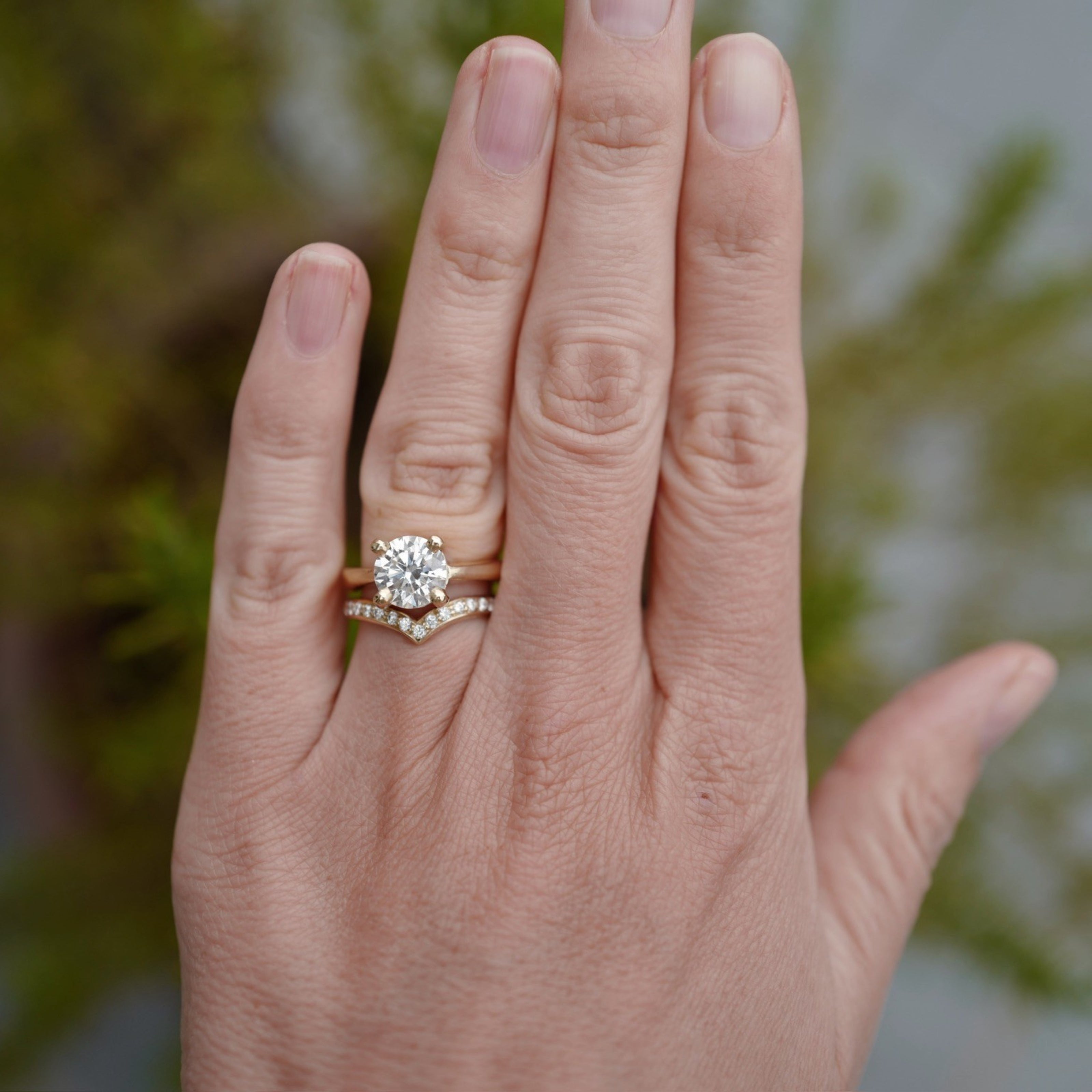 'The Eternity' 9ct Gold Round 2ct Lab Grown Diamond Claw Engagement Ring