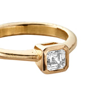 EVIE Gold Diamond Ring