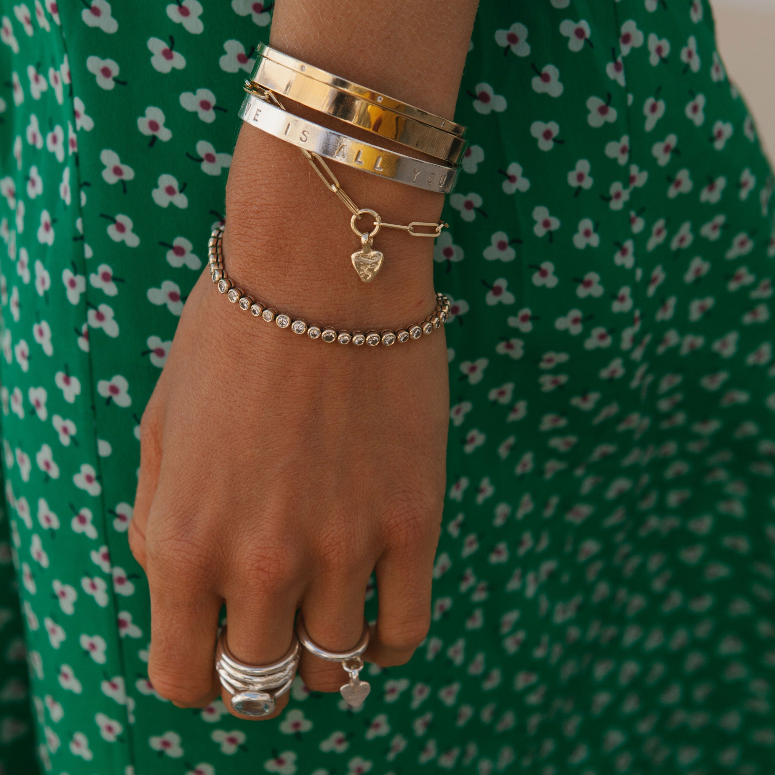 Solid 14K Gold Stark Snake Chain Bracelet | Fine Jewelry | Adornmonde