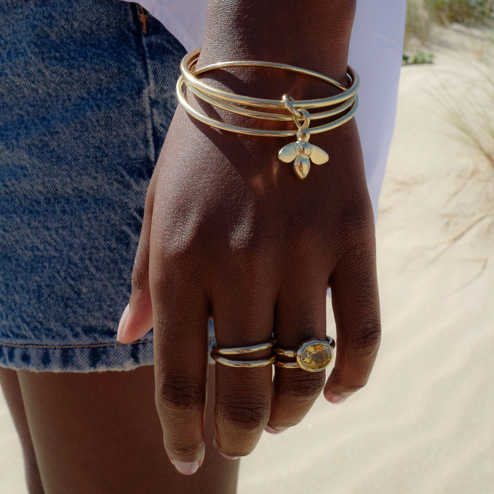 Gold Large Honey Bee Bangle