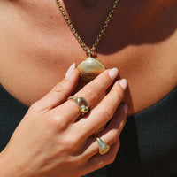 Gold Maxi Shell Necklace