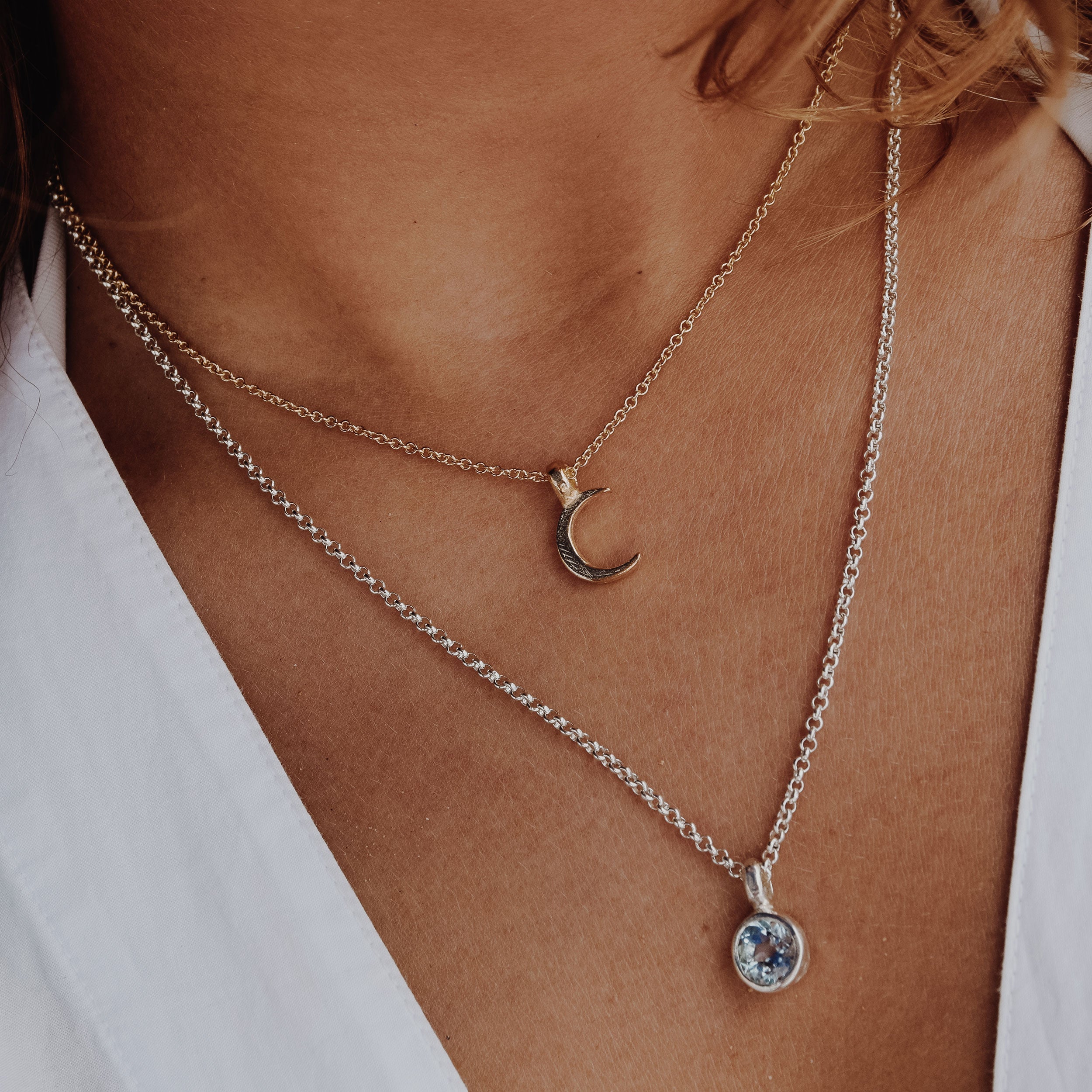 Mini Crescent Moon Gold Necklace – Daniella Draper