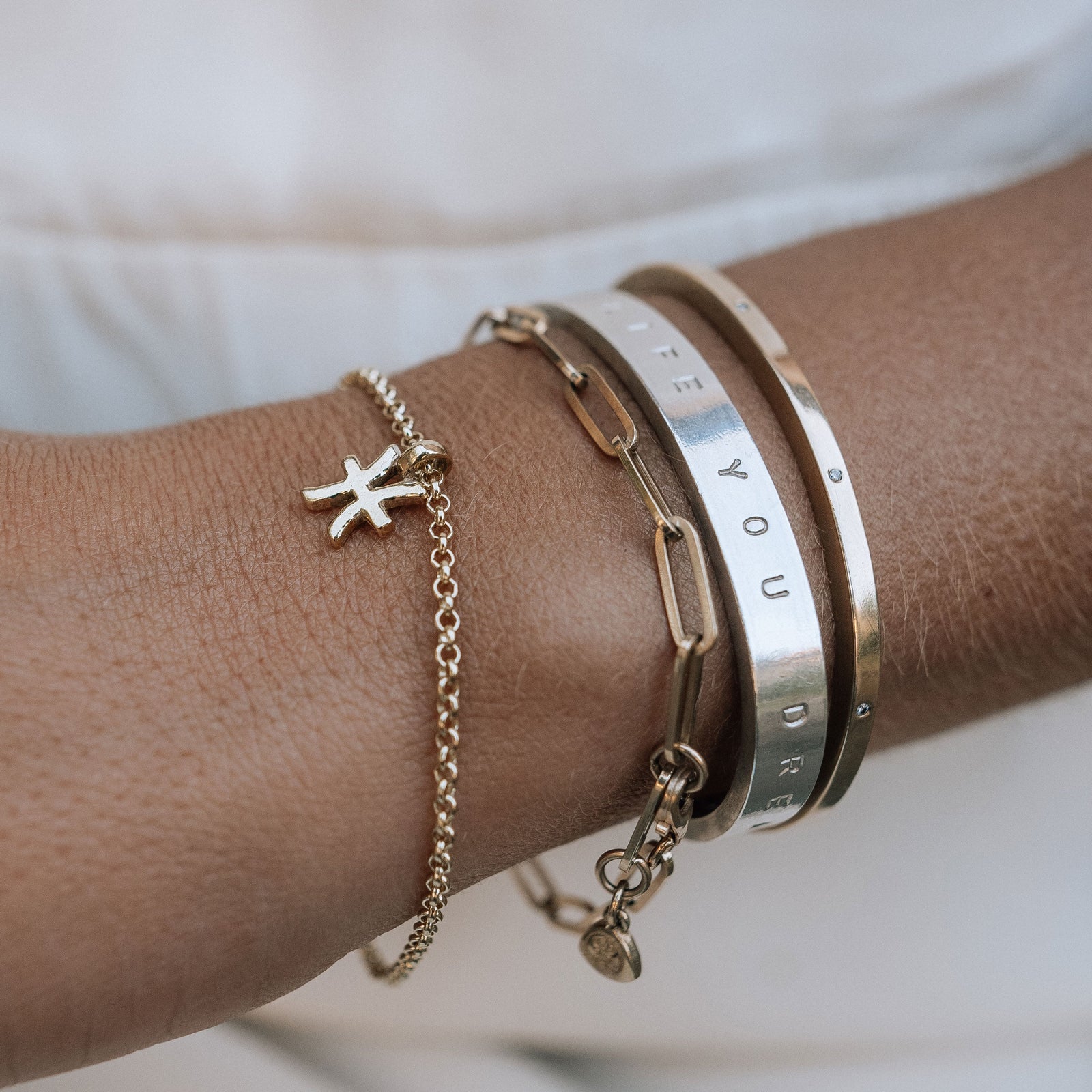 Gold Mini Pisces Horoscope Chain Bracelet