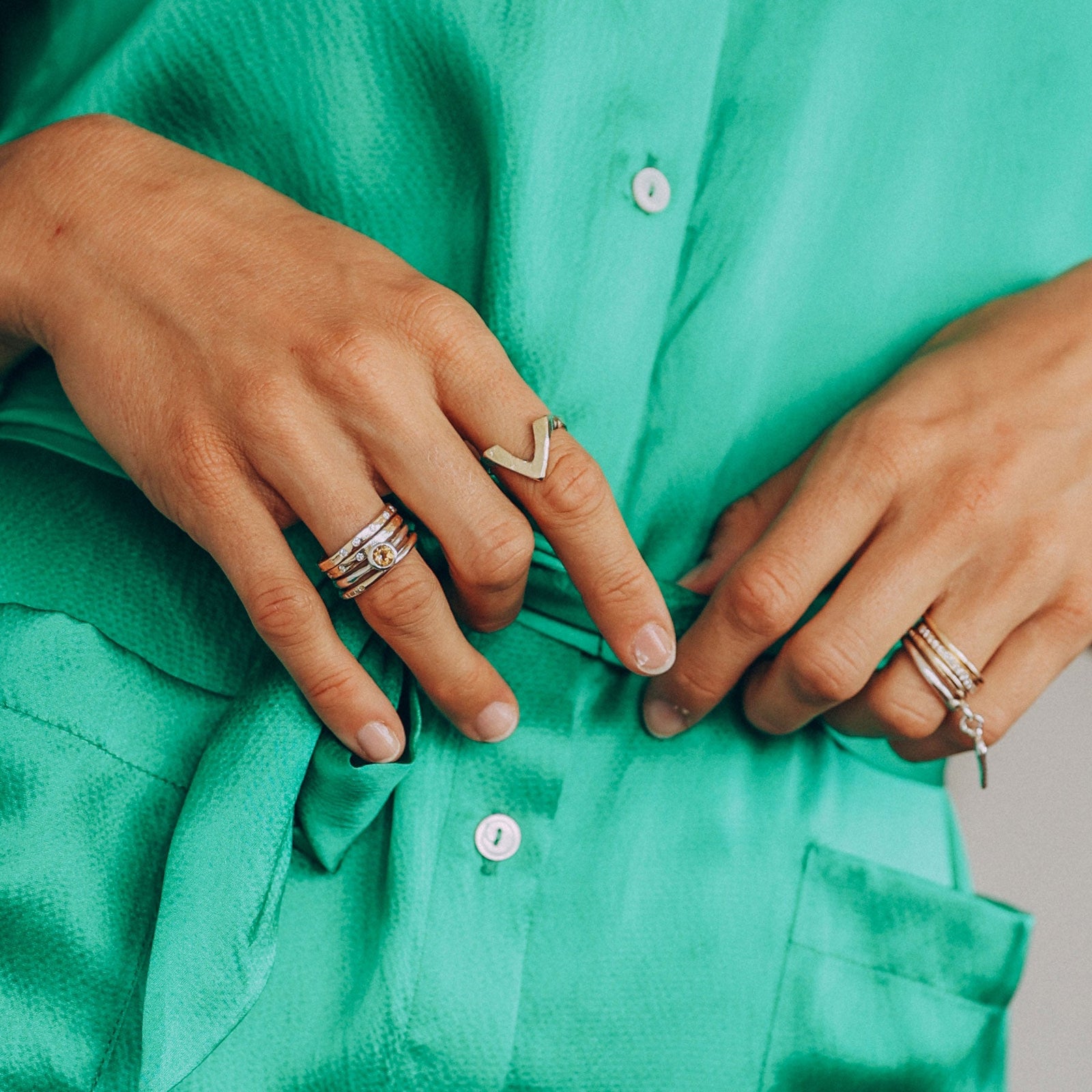 Gold 5 Diamond Mini Posey Ring