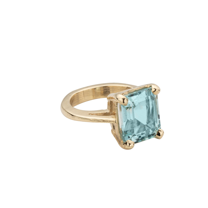 HEBE Gold Aquamarine Ring