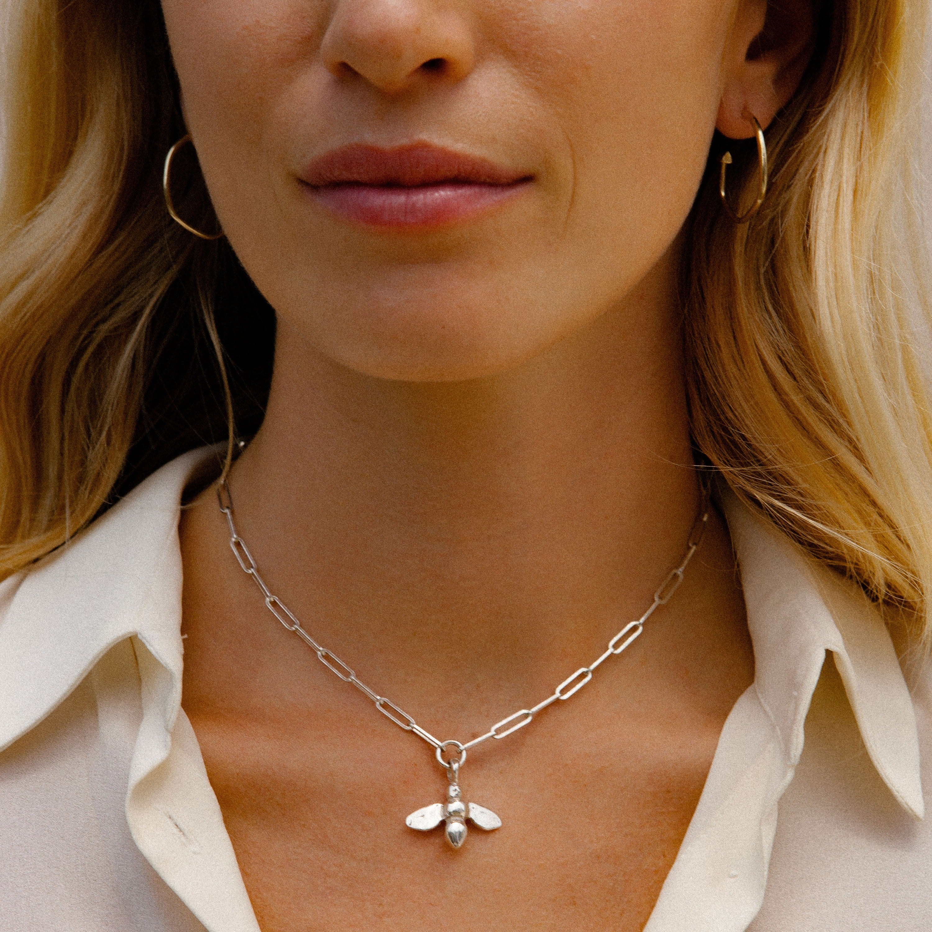 Silver Large Honey Bee Trace Chain Necklace