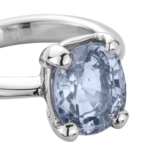 NALANI White Gold Blue Sapphire Ring