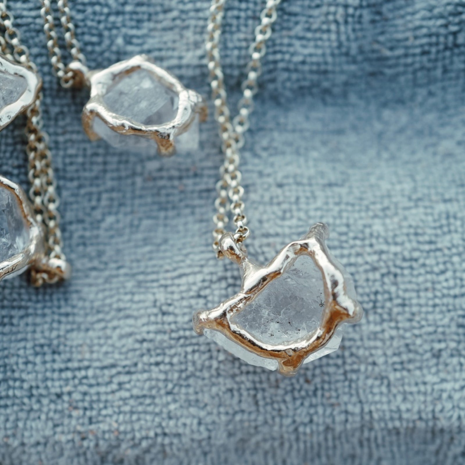 No.9 Gold Rock Crystal Pendant Necklace
