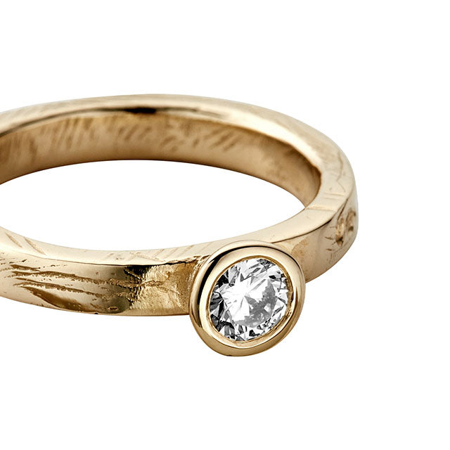 NOVA Gold Diamond Ring
