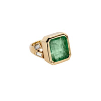 ORYN Gold Emerald & Diamond Split Shank Ring