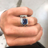 RUM White Gold Square Blue Sapphire Ring