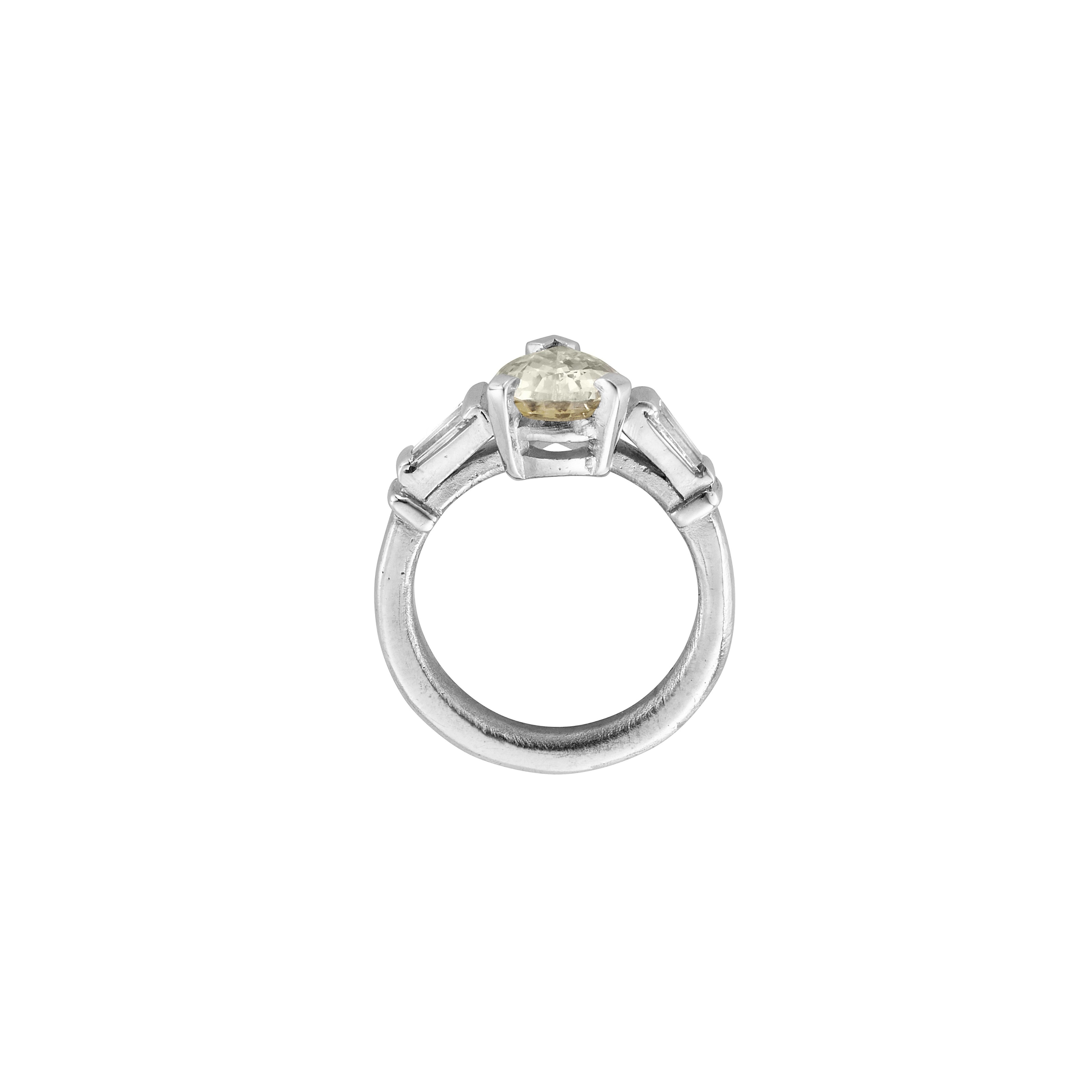 SOLANA White Gold Yellow Sapphire & Diamond Ring