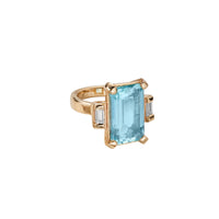 WATER OF THE SEA Gold Aquamarine & Diamond Ring